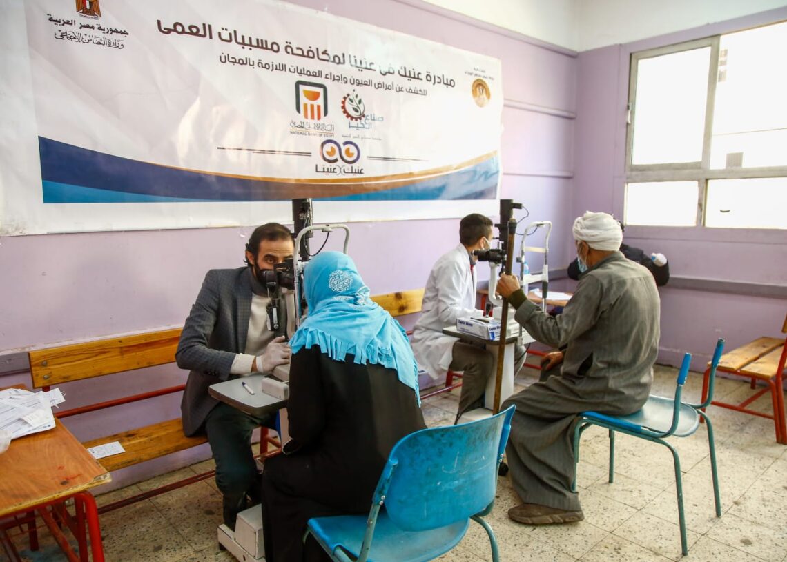 إنطلاق قافلة طبية موسعة لخدمة سكان حى البساتين ضمن مبادرة "حياة كريمة" 27 - جريدة المساء