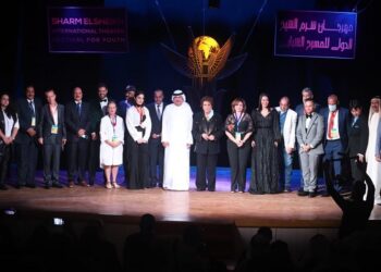 انطلاق مهرجان شرم الشيخ الدولي للمسرح الشبابي وسط أجواء مبهجة 32 - جريدة المساء