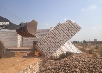 إزالة 62 حالة تعدي على أراضي أملاك الدولة بمراكز المنيا 31 - جريدة المساء