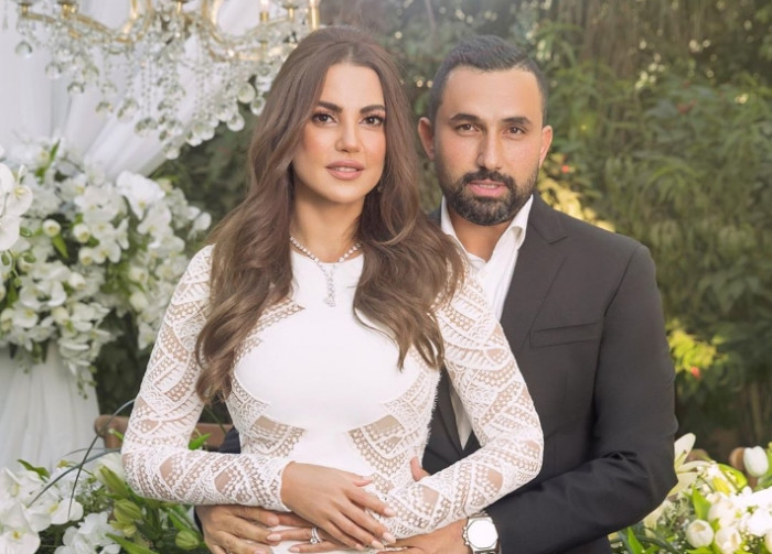 درة تشعل السوشيال ميديا.. بإطلالة مبهرة مع زوجها 19 - جريدة المساء