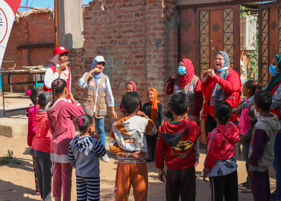 الهلال الأحمر يستمر في حملة التطعيم ضد شلل الأطفال حتى الأربعاء المقبل 18 - جريدة المساء