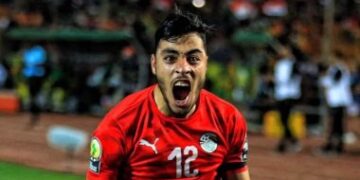 أكرم توفيق يطمئن جماهيره 1 - جريدة المساء