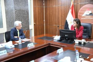 وزيرة التخطيط تبحث سبل التعاون مع وفد البنك الدولي 21 - جريدة المساء