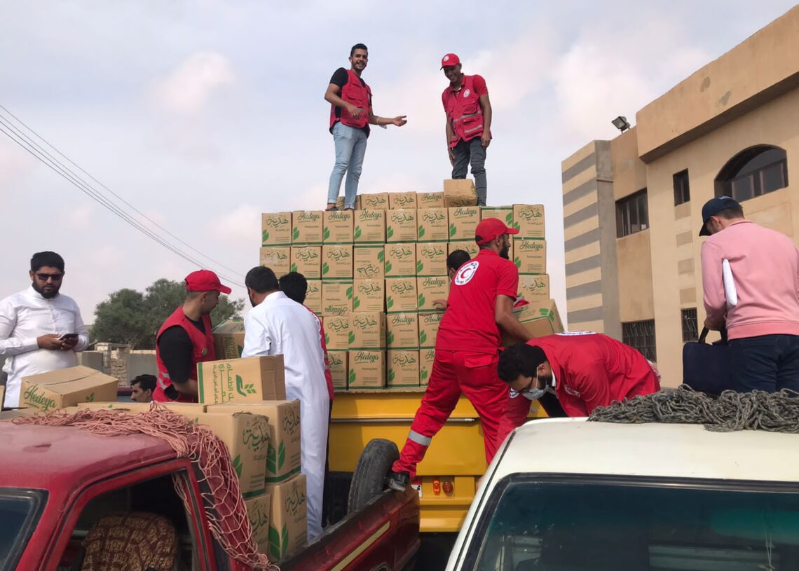 "التضامن" تنظم قوافل تنموية لأهالي مطروح بالتعاون مع جامعة الأزهر 17 - جريدة المساء