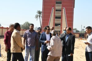 نائب محافظ قنا يتفقد مدرستىّ "العرب والنجاجرة" و "القلمينا" للتعليم الأساسى 32 - جريدة المساء