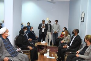 وفد البنك الدولى يتفقد المركز التكنولوجى بقفط 31 - جريدة المساء