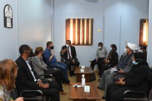 وفد البنك الدولى يتفقد المركز التكنولوجى بقفط 25 - جريدة المساء