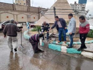عمال مجالس المدن بالشرقية.. خلايا نحل بالشوارع والميادين لشفط المياه 32 - جريدة المساء عمال مجالس المدن بالشرقية.. خلايا نحل بالشوارع والميادين لشفط المياه 31 - جريدة المساء