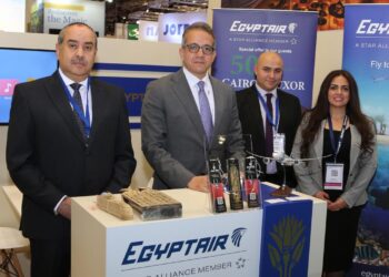 وزيرا السياحة والطيران المدنى يفتتحان الجناح المصرى فى بورصة لندن السياحية 17 - جريدة المساء