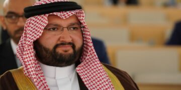 الأمير عبد العزيز بن طلال رئيساً للجمعية السعودية لطب الأسرة و المجتمع 2 - جريدة المساء الأمير عبد العزيز بن طلال رئيساً للجمعية السعودية لطب الأسرة و المجتمع 1 - جريدة المساء