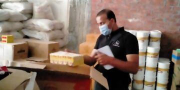 إعدام 2طن أغذية فاسدة وغلق 18منشأة غذائية مخالفة بالشرقية 1 - جريدة المساء