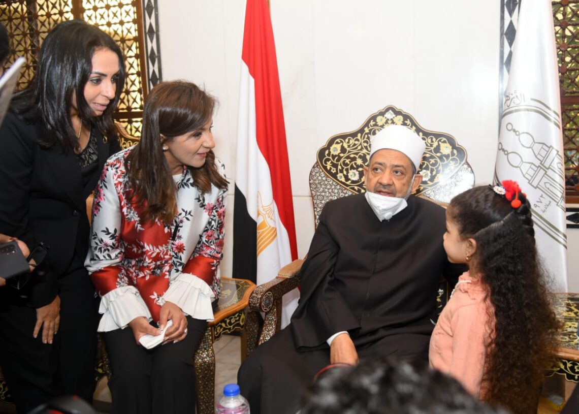 وزيرة الهجرة تطلق مبادره "الذرية الصالحة" بالتعاون مع الأزهر الشريف 18 - جريدة المساء