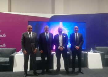 رؤساء شركات المحمول: التكلفة العالية وغموض الإطار التنظيمي.. أبرز تحديات تطبيق الجيل الخامس 35 - جريدة المساء