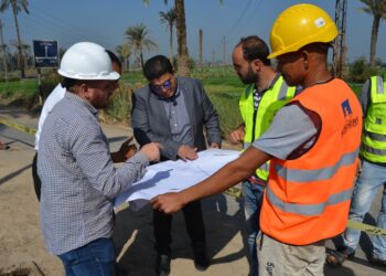 انطلاقة كبرى في مشروعات حياه كريمة ببني سويف.. نائب المحافظ يتابع العمل على أرض الواقع 35 - جريدة المساء