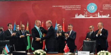 الوسام السامى لرئيس جمهورية اذربيجان 1 - جريدة المساء