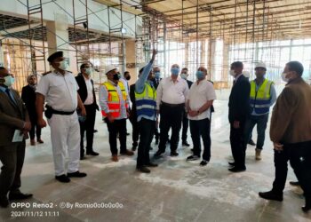 وزير الطيران المدنى يتابع مستجدات أعمال مشروع توسعه مطار سفنكس الدولى 20 - جريدة المساء