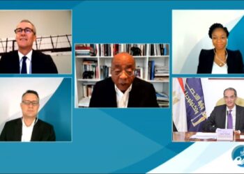 وزير الاتصالات أمام منتدى باريس للسلام :ابرز جهود الإصلاح الاقتصادى.. تطوير البنية التحتية المعلوماتية 17 - جريدة المساء