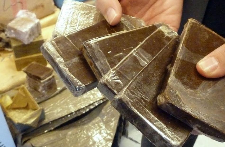 إحباط تهريب شحنة "حشيش وهيروين".. بالإسماعيلية 16 - جريدة المساء