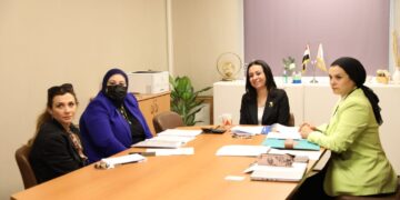 مايا مرسى تستعرض أنشطة "حملة ال ١٦يوما" لمناهضة العنف ضد المرأة 2 - جريدة المساء مايا مرسى تستعرض أنشطة "حملة ال ١٦يوما" لمناهضة العنف ضد المرأة 1 - جريدة المساء