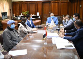 مهلة 10 أيام للسائقين الراغبين فى تغيير خطوط السير بقنا 28 - جريدة المساء