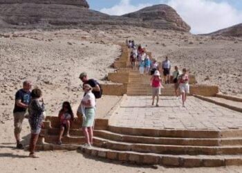 المناطق الأثرية بالمنيا.. أبهرت السياح الامريكان والألمان 23 - جريدة المساء