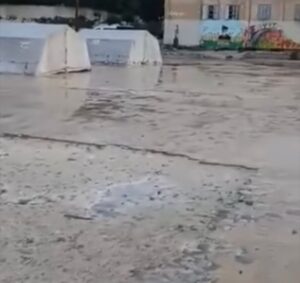 سكان خيم الايواء بمسيري الإسكندرية .. يطلبون نقلهم لمساكن آمنة لحمايتهم من الامطار 29 - جريدة المساء