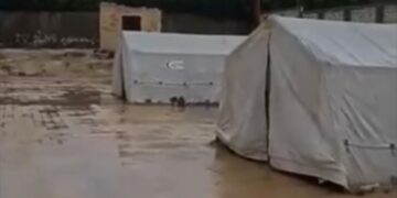 سكان خيم الايواء بمسيري الإسكندرية .. يطلبون نقلهم لمساكن آمنة لحمايتهم من الامطار 1 - جريدة المساء