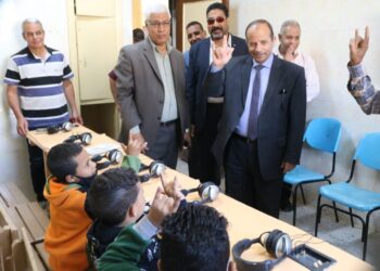 وكيل تعليم قنا يتفقد مدرسة الأمل للصم وضعاف السمع 21 - جريدة المساء