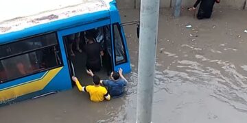 ساعتين أمطار أغرقت الإسكندرية 2 - جريدة المساء ساعتين أمطار أغرقت الإسكندرية 1 - جريدة المساء