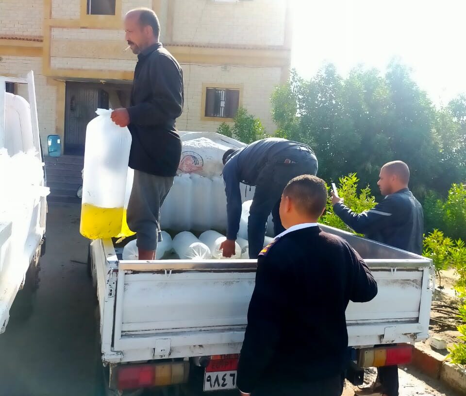 ضبط سيارة محملة بـ" 5200" وحدة زريعة أسماك.. والقائها ببحيرة البرلس 20 - جريدة المساء ضبط سيارة محملة بـ" 5200" وحدة زريعة أسماك.. والقائها ببحيرة البرلس 19 - جريدة المساء