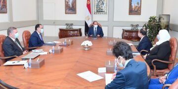 السيسى يوجه بالاستمرار في جهود تطوير شركات قطاع الأعمال العام 1 - جريدة المساء