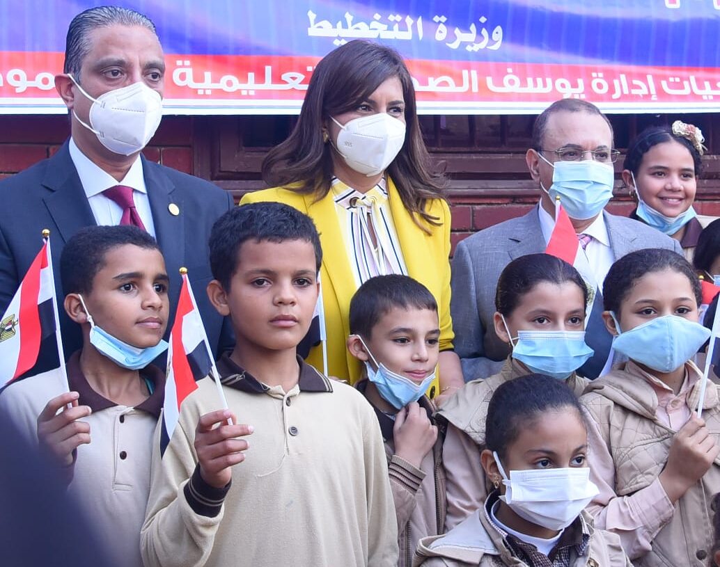 وزيرة الهجرة ومحافظ الفيوم فى قرية الشواشنة 19 - جريدة المساء وزيرة الهجرة ومحافظ الفيوم فى قرية الشواشنة 18 - جريدة المساء