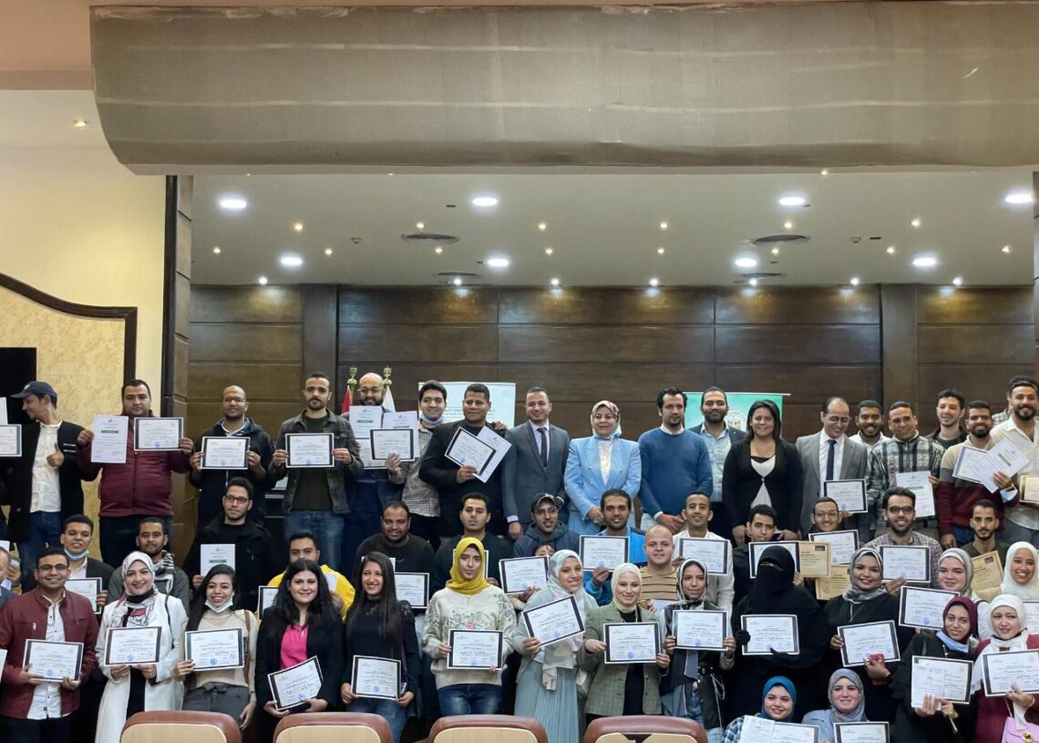 وزارة الشباب تختتم المرحلة الاولي من التدريبات الحرفية والمهنية لخريجي كليات الهندسة والفنيين 19 - جريدة المساء