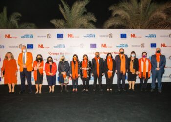 «القومي للحضارة» يتلألأ باللون البرتقالي.. تزامنا مع حملة مناهضة العنف ضد المرأة 22 - جريدة المساء