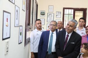 رئيس جامعة جنوب الوادى يشهد حفل استقبال الطلاب الجدد بكلية الطب البيطرى 34 - جريدة المساء