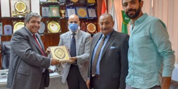 وكيل وزارة الصحة يستقبل وكيل اطباء الشرقية لبحث سبل التعاون المشترك 1 - جريدة المساء