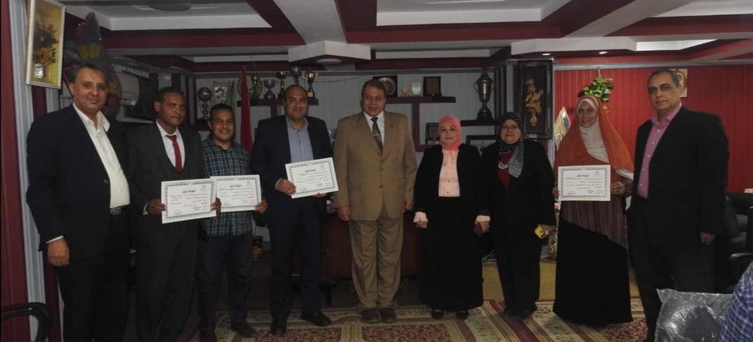 تكريم الفائزين في مسابقتى "مدرس ومدارس مصر " بالمنوفية 19 - جريدة المساء