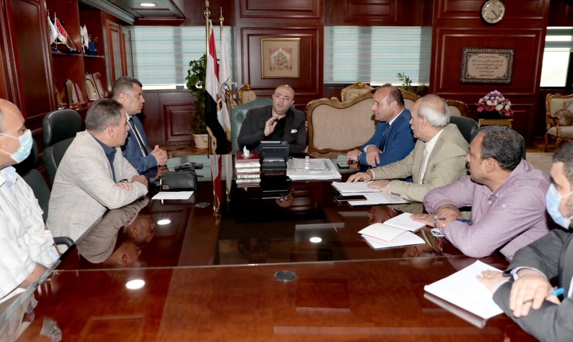 شوادر لبيع اللحوم بأسعار مخفضة ببني سويف 18 - جريدة المساء