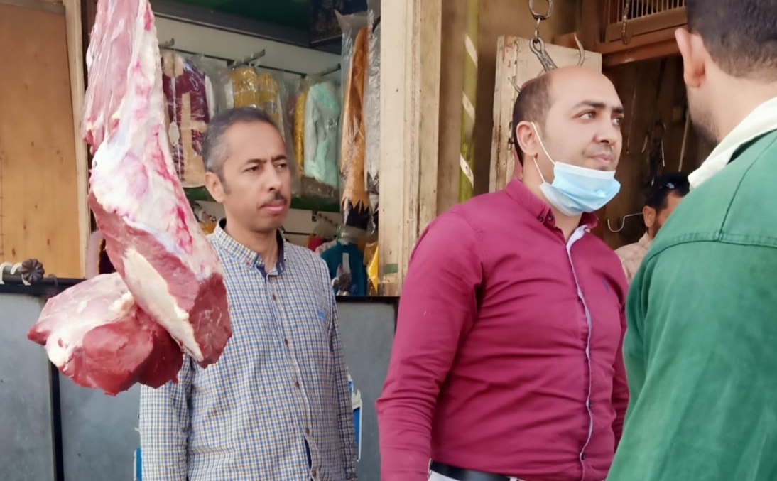 إعدام لحوم منتهية الصلاحية باهناسيا 18 - جريدة المساء