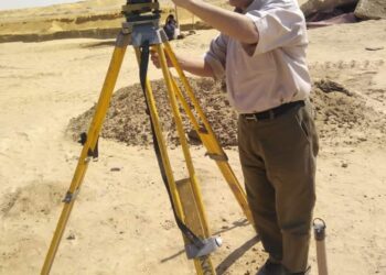 "وزير الرى" يشدد على ضمان حسن أداء وكفاءة سير العمل بمديريات المساحة 16 - جريدة المساء