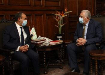 "القصير" يبحث ملف الصادرات الزراعية المصرية مع السفير المصرى الجديد فى بروكسل 31 - جريدة المساء