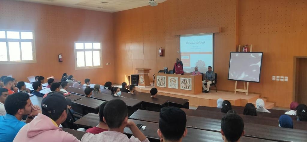 "الوقاية خير من العلاج "ندوة بكلية الحاسبات والذكاء الاصطناعي بالغردقة 17 - جريدة المساء