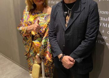 بحضور النجوم..الكشف عن أعمال المصمم العالمي كریم مختیجیان ضمن فعالیات "جائزة القاھرة للتصمیم" 31 - جريدة المساء