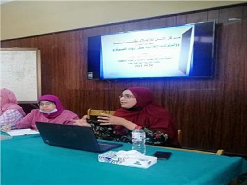 أستاذة أغذية بجامعة جنوب الوادى تقدم روشتة لحماية الصحة من الملوثات الغذائية 19 - جريدة المساء