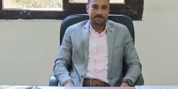 المهندس ربيع منصور السمان رئيس قرية البحرى قمولا