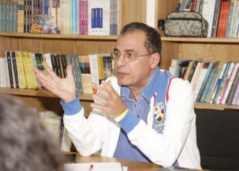 نادر صلاح الدين يختتم ورشة الكتابة المسرحية بمهرجان شرم الشيخ المسرحي 16 - جريدة المساء