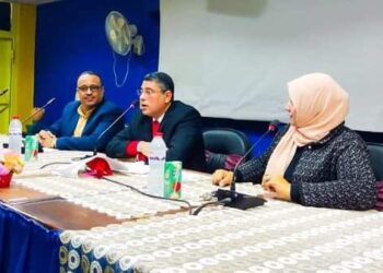 كلية الحقوق بقنا تشارك فى ندوة للتوعية بالجوانب القانونية المتبعة أثناء الامتحانات 27 - جريدة المساء