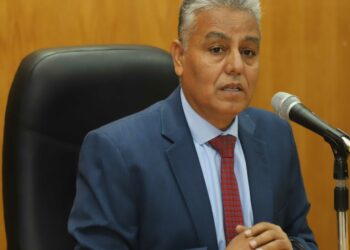 رئيس جامعة جنوب الوادى يلتقى اتحاد الطلاب 34 - جريدة المساء