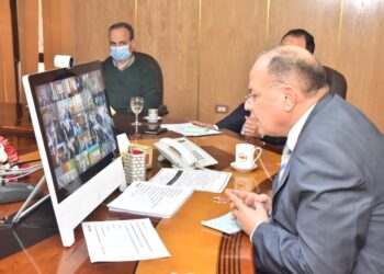 محافظ أسيوط يطمئن رئيس الوزراء على الوضع الصحي وتكثيف حملات لتلقي اللقاح 15 - جريدة المساء