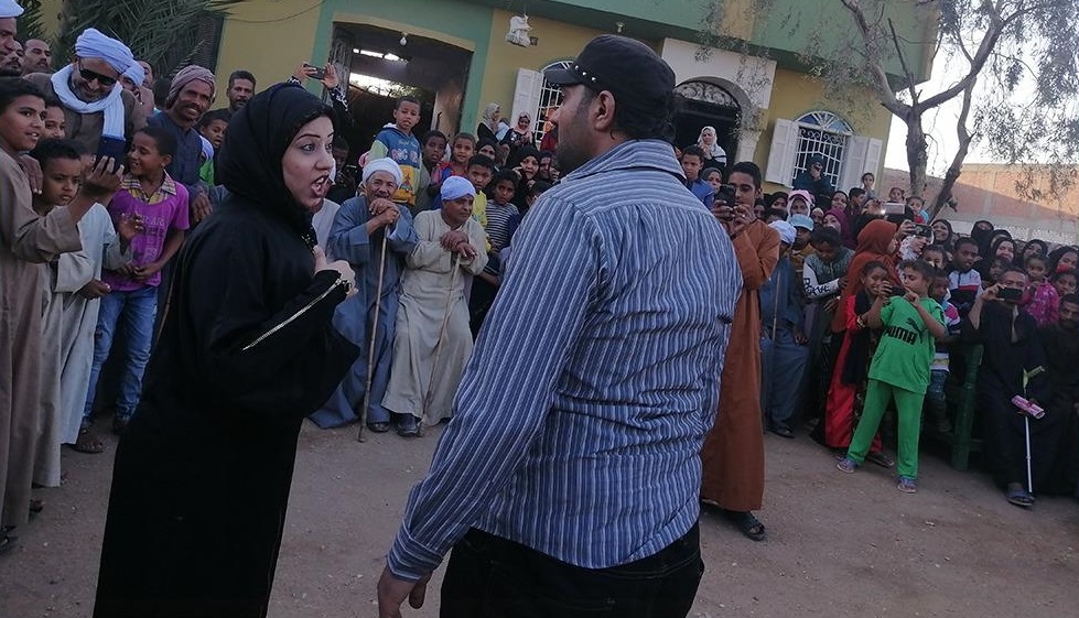 "التضامن" تعلن الانتهاء من عروض مسرح الشارع "2 كفاية" للحد من الزيادة السكانية 39 - جريدة المساء